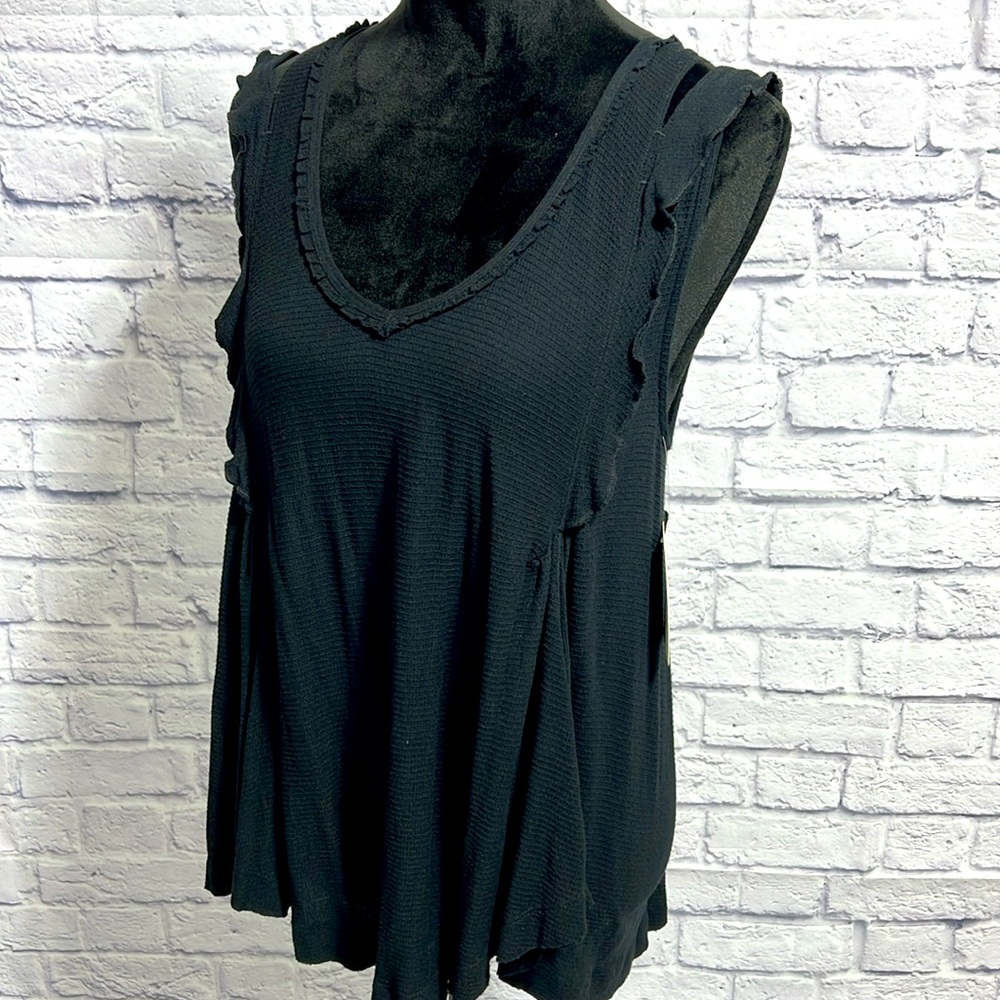 🆕 Free People V-Neck Split-Strap Ruffled Tank - Black - Size Small - Picture 13 of 16